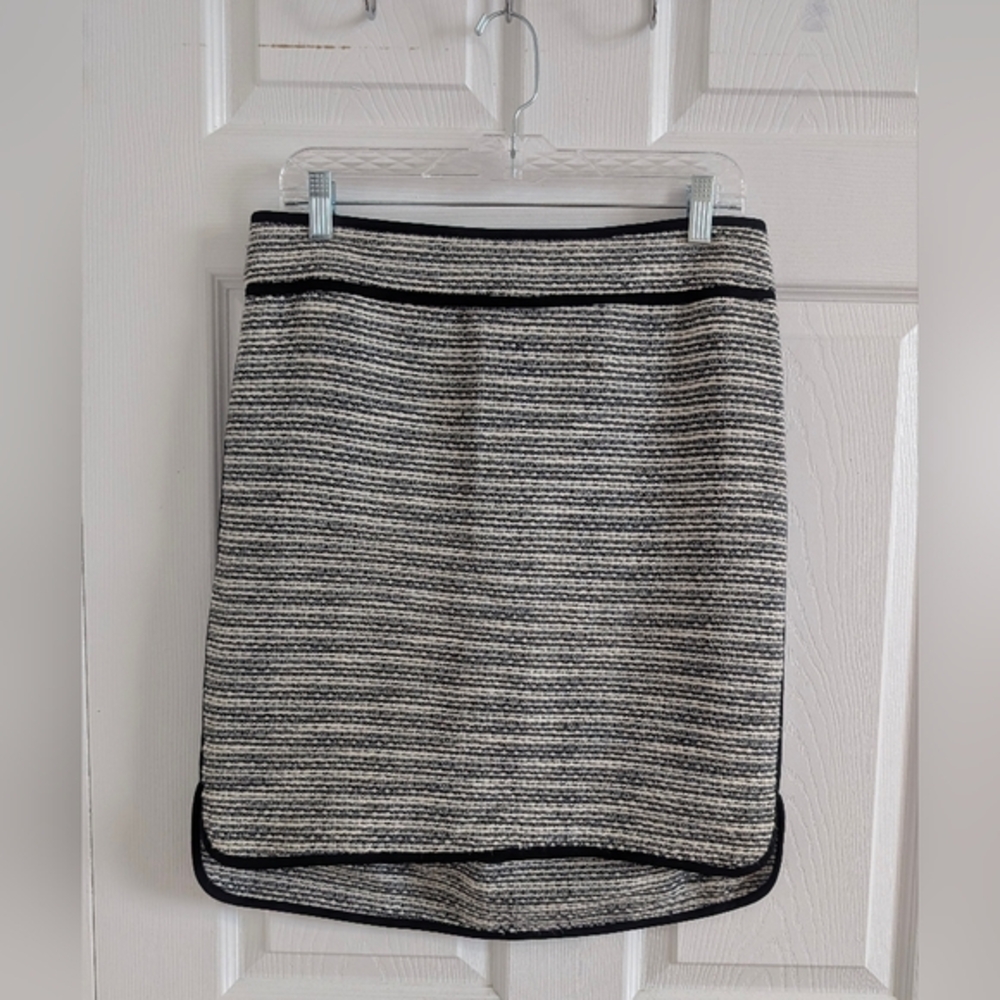 Lord & Taylor Black and White Tweed Pencil Lined. Skirt Career Work Office SZ 8